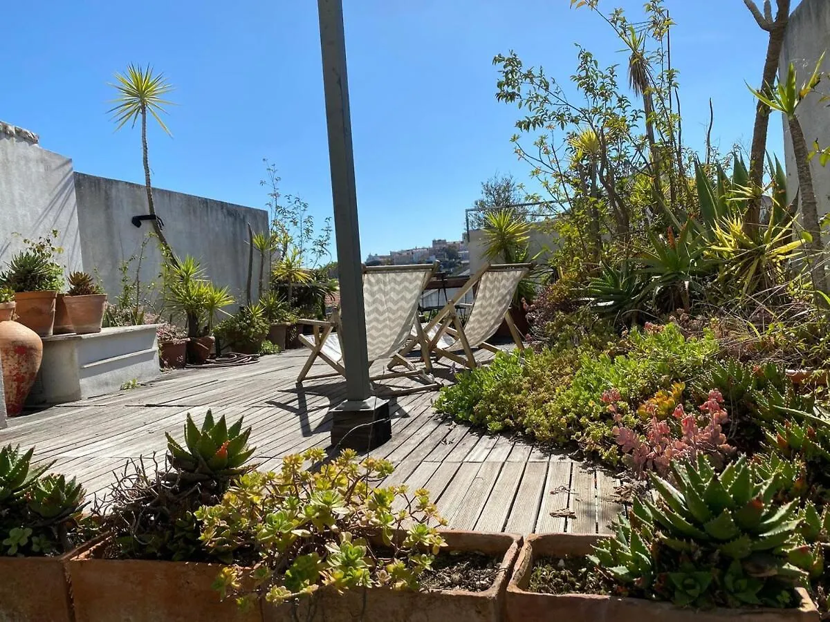 Terrace & Sunny - City Center, Quiet & Pratical Lisboa Apartamento