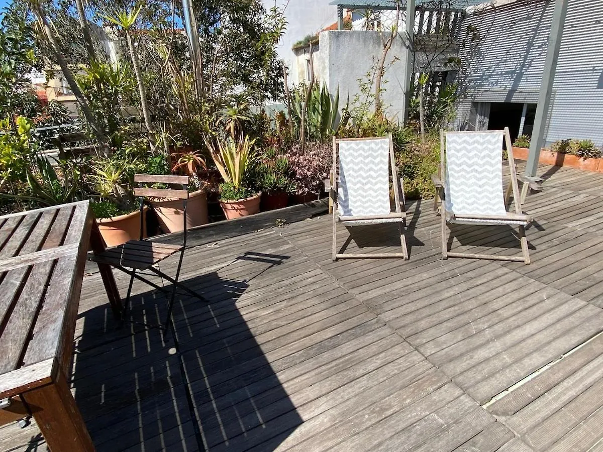 Apartamento Terrace & Sunny - City Center, Quiet & Pratical Lisboa